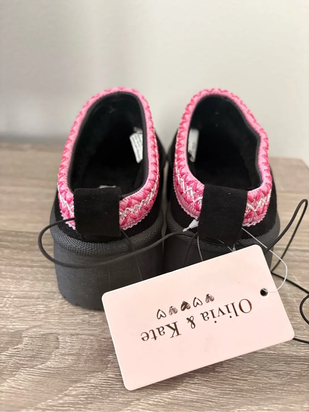 Olivia & Kate Girls Black Suede Slip-On Mule Shoes with Pink Trim Size 11 - New